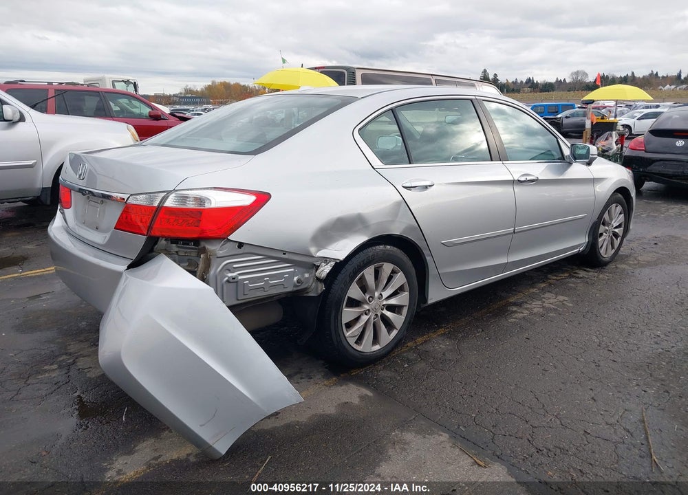 2013 HONDA ACCORD VIN: 1HGCR2F8XDA149075
