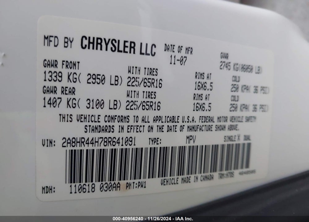 2008 CHRYSLER TOWN & COUNTRY VIN: 2A8HR44H78R641091