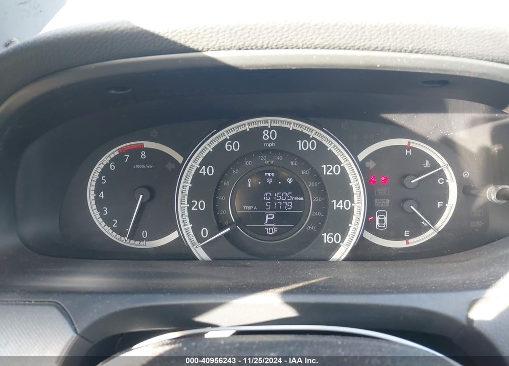 2013 HONDA ACCORD LX VIN: 1HGCR2F33DA057441
