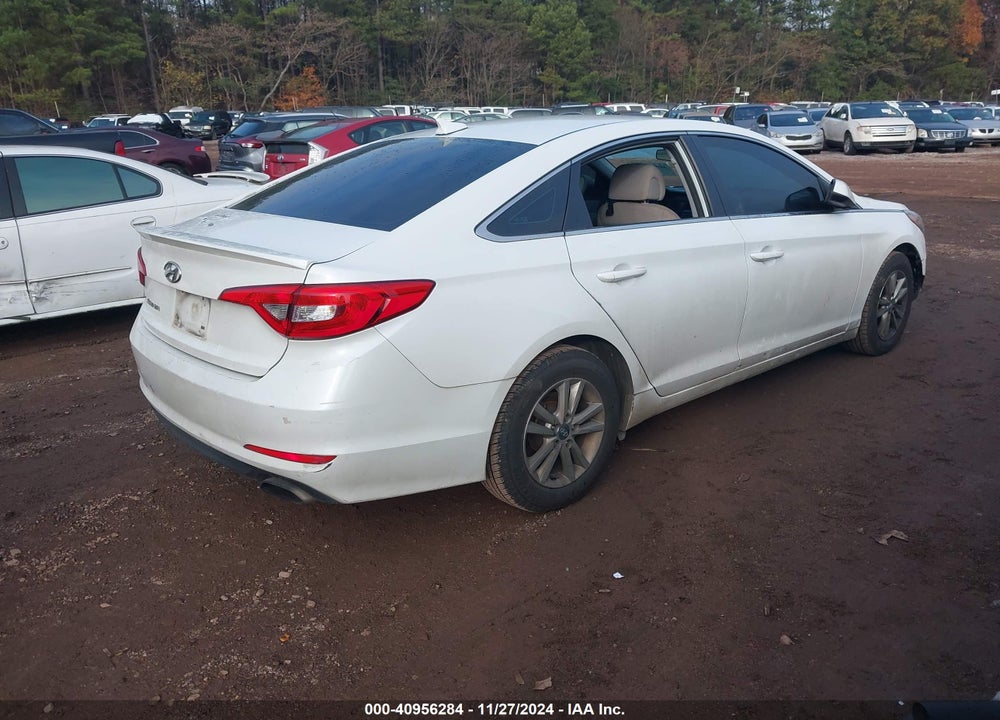 2015 HYUNDAI SONATA SE VIN: 5NPE24AF1FH229535