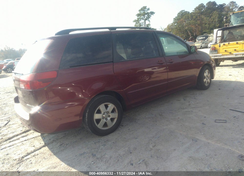 2004 TOYOTA SIENNA XLE VIN: 5TDZA22C74S159981