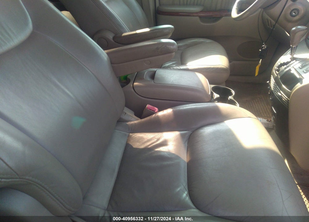 2004 TOYOTA SIENNA XLE VIN: 5TDZA22C74S159981