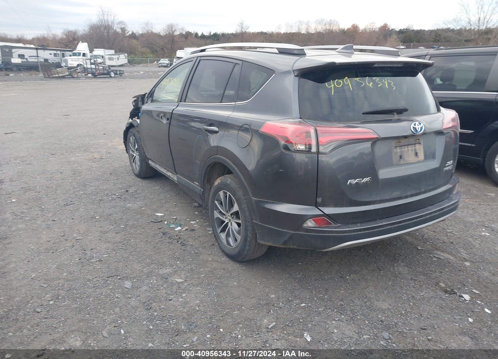 2018 TOYOTA RAV4 HYBRID XLE VIN: JTMRJREVXJD163035
