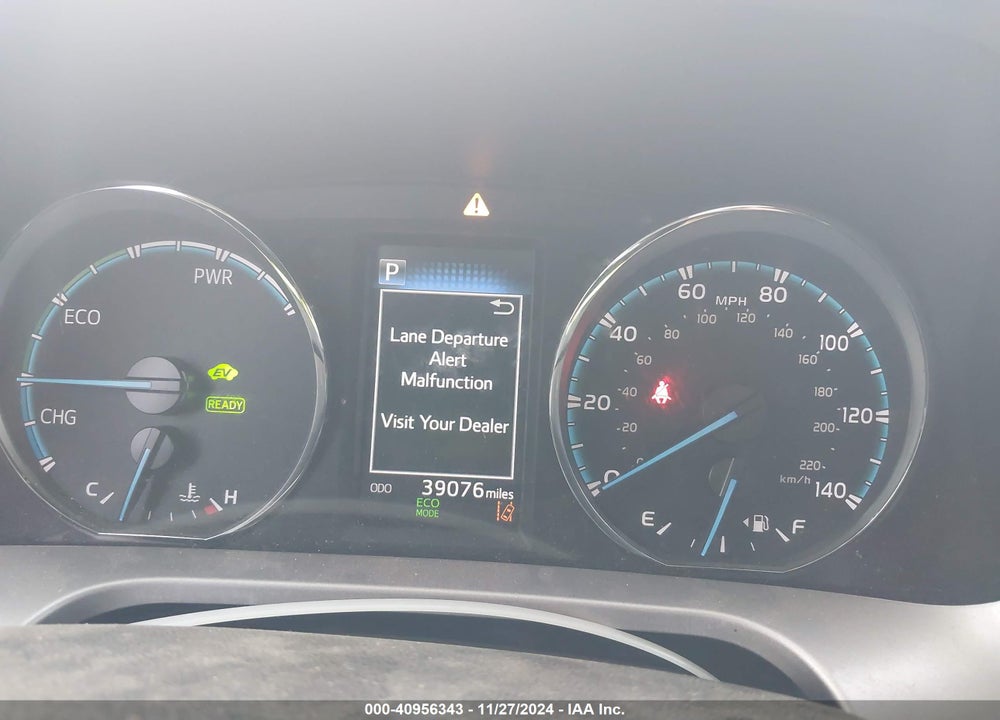 2018 TOYOTA RAV4 HYBRID XLE VIN: JTMRJREVXJD163035