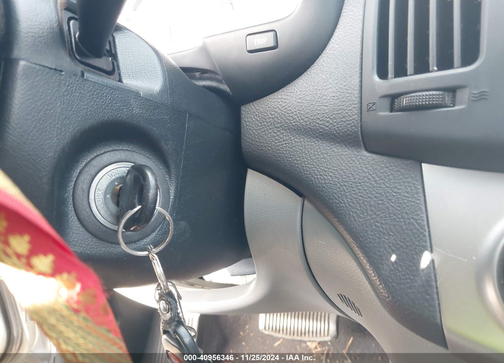2010 HYUNDAI ELANTRA GLS VIN: KMHDU4AD2AU968959