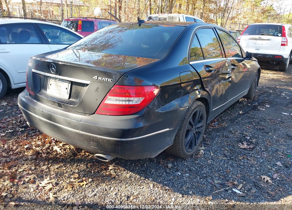 2014 MERCEDES-BENZ C 300 LUXURY 4MATIC/SPORT 4MATIC VIN: WDDGF8AB3ER303360