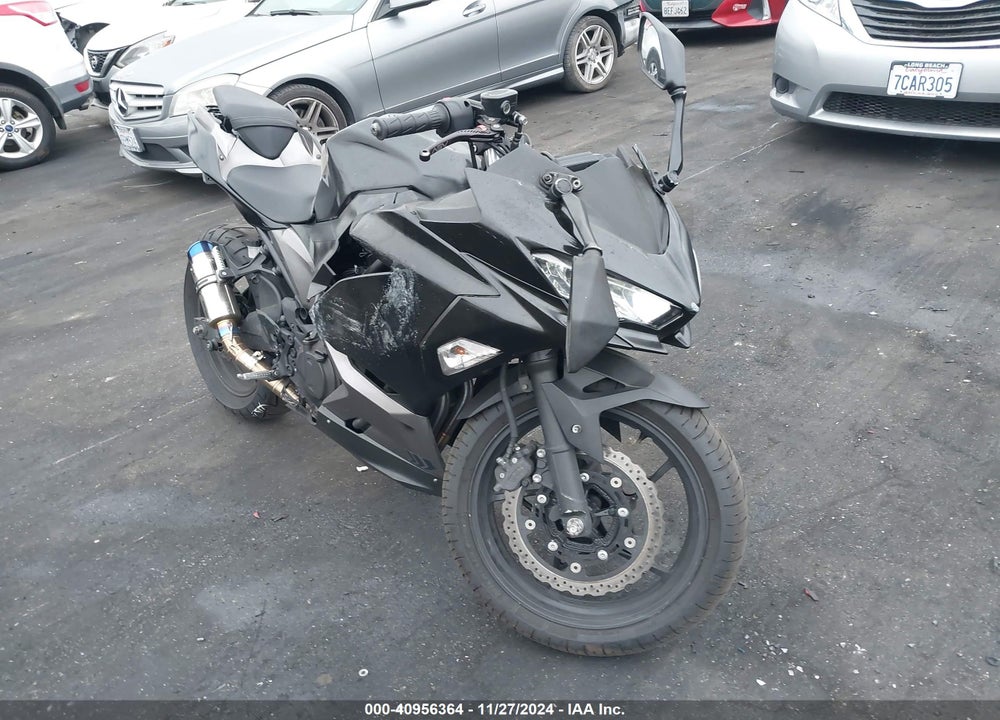 2022 KAWASAKI EX400 VIN: JKAEXKH16NDAF7659