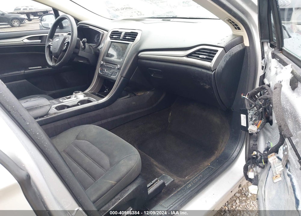 2017 FORD FUSION SE VIN: 3FA6P0H73HR377382