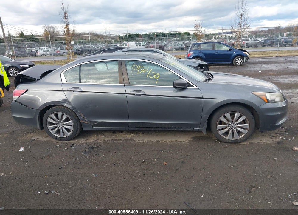 2011 HONDA ACCORD 2.4 EX VIN: 1HGCP2F71BA090394