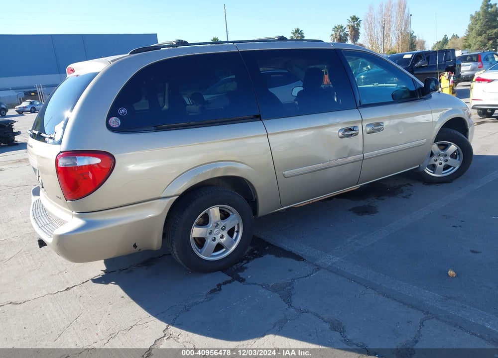2006 DODGE GRAND CARAVAN SXT VIN: 2D8GP44L06R918854