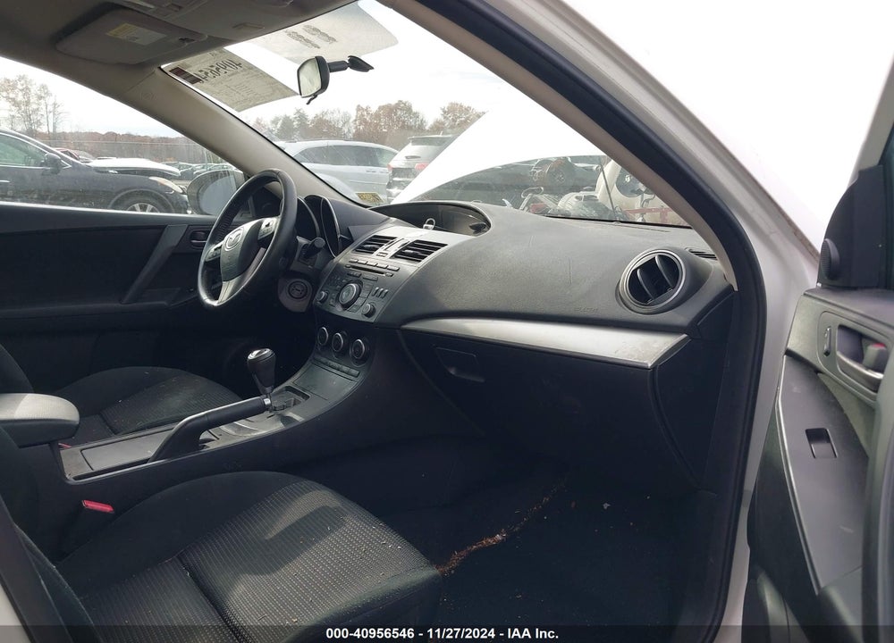 2013 MAZDA 3 I TOURING VIN: JM1BL1L88D1712196