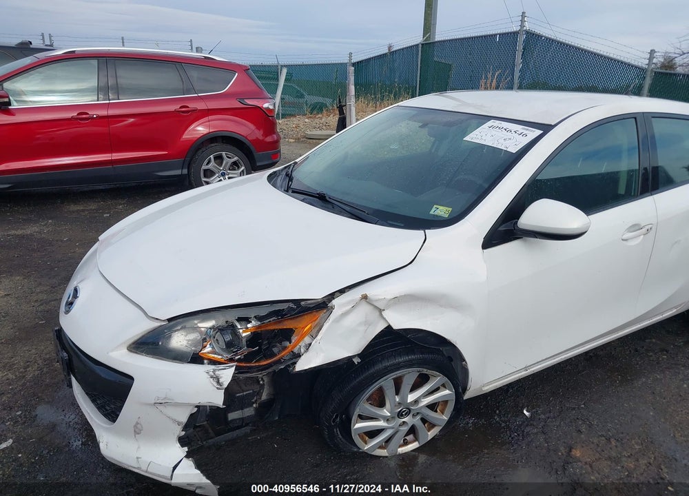 2013 MAZDA 3 I TOURING VIN: JM1BL1L88D1712196