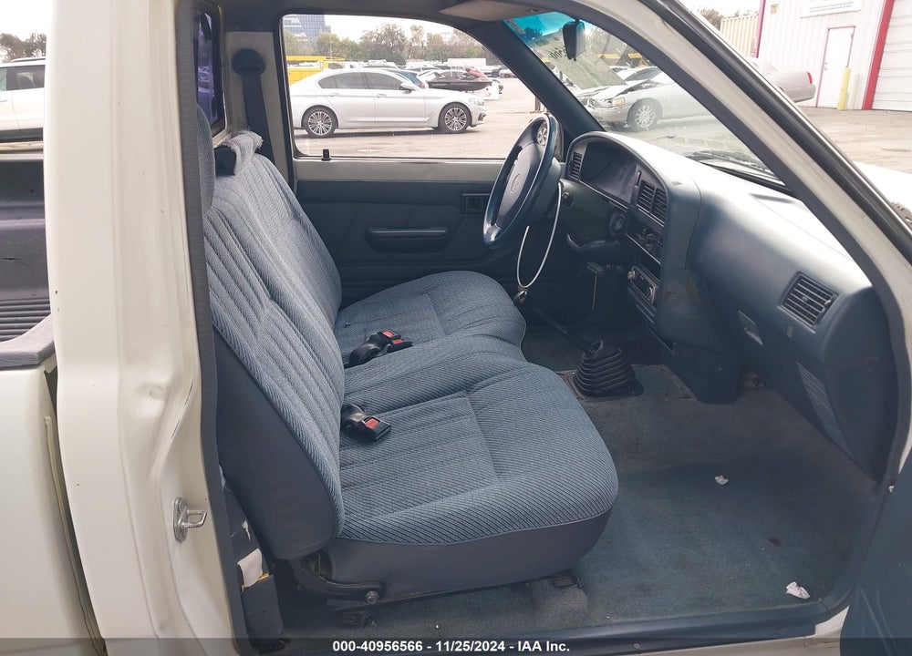 1995 TOYOTA PICKUP VIN: JT4RN81A5S5204877