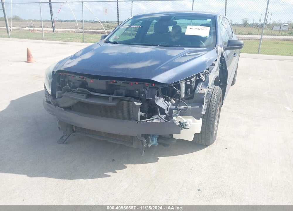 2015 CHEVROLET MALIBU LS VIN: 1G11B5SL3FF207564