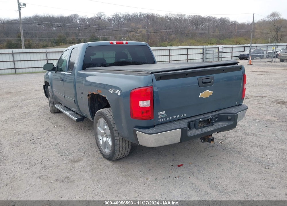 2011 CHEVROLET SILVERADO 1500 VIN: 1GCRKSE33BZ461983