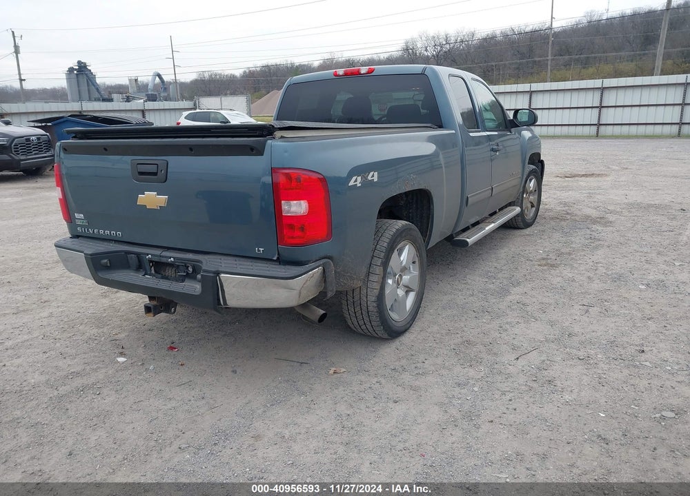 2011 CHEVROLET SILVERADO 1500 VIN: 1GCRKSE33BZ461983