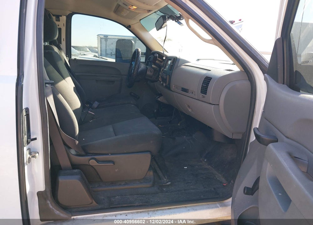 2010 CHEVROLET SILVERADO 3500HD WORK TRUCK VIN: 1GB5KZBK8AZ254253