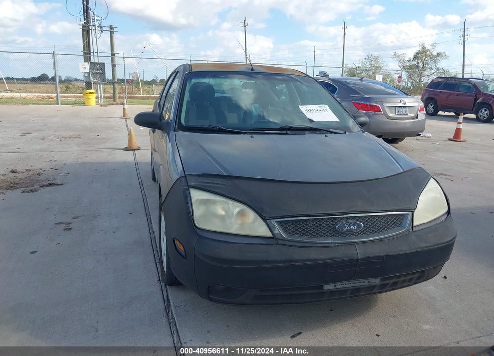2006 FORD FOCUS ZX4 VIN: 1FAHP34N56W137727