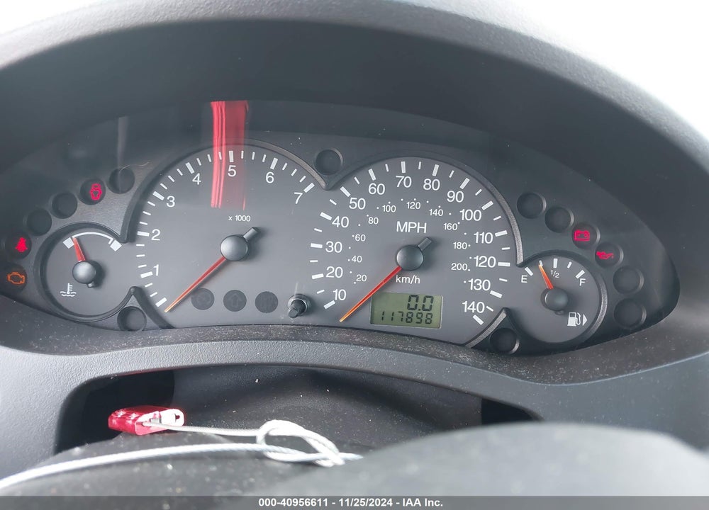 2006 FORD FOCUS ZX4 VIN: 1FAHP34N56W137727