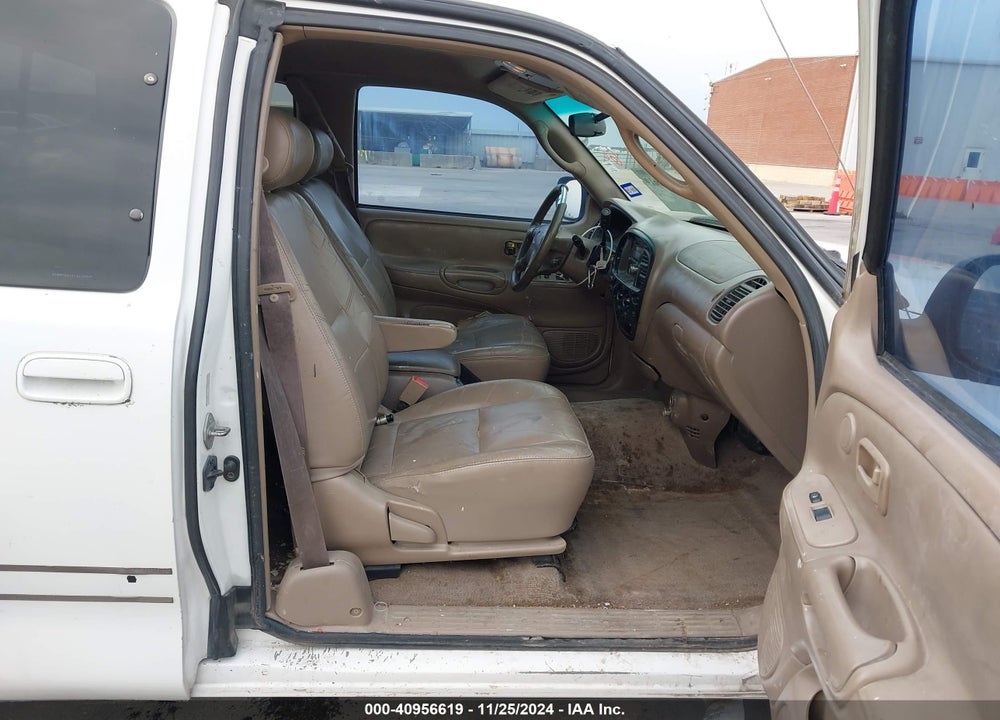 2001 TOYOTA TUNDRA SR5 V8 VIN: 5TBRT34161S128947