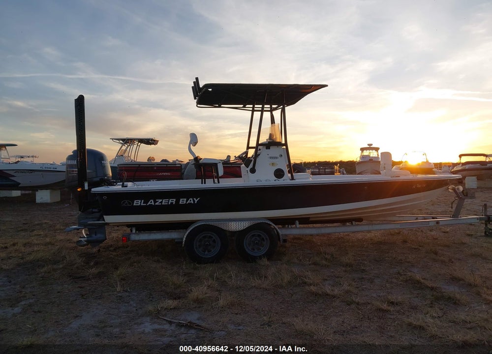 2011 BLAZER BOAT VIN: PNS22049C111