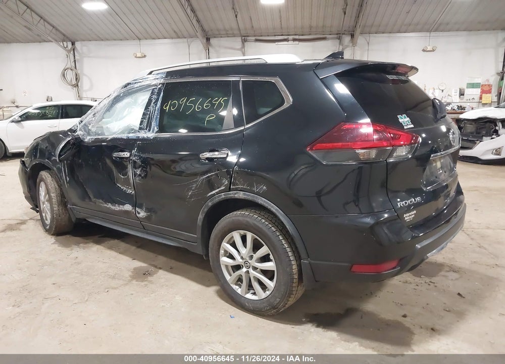 2018 NISSAN ROGUE SV VIN: JN8AT2MV0JW331029