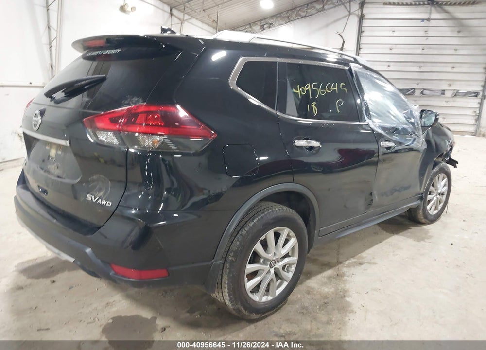 2018 NISSAN ROGUE SV VIN: JN8AT2MV0JW331029