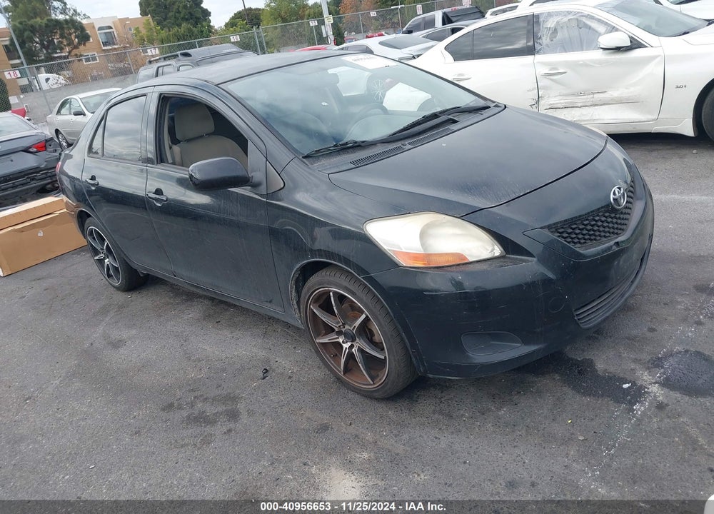 2011 TOYOTA YARIS VIN: JTDBT4K30B1406050