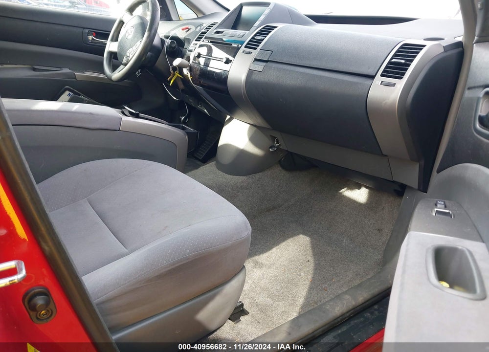 2006 TOYOTA PRIUS VIN: JTDKB20U167074755