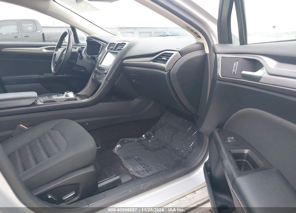 2017 FORD FUSION HYBRID SE VIN: 3FA6P0LU7HR296978