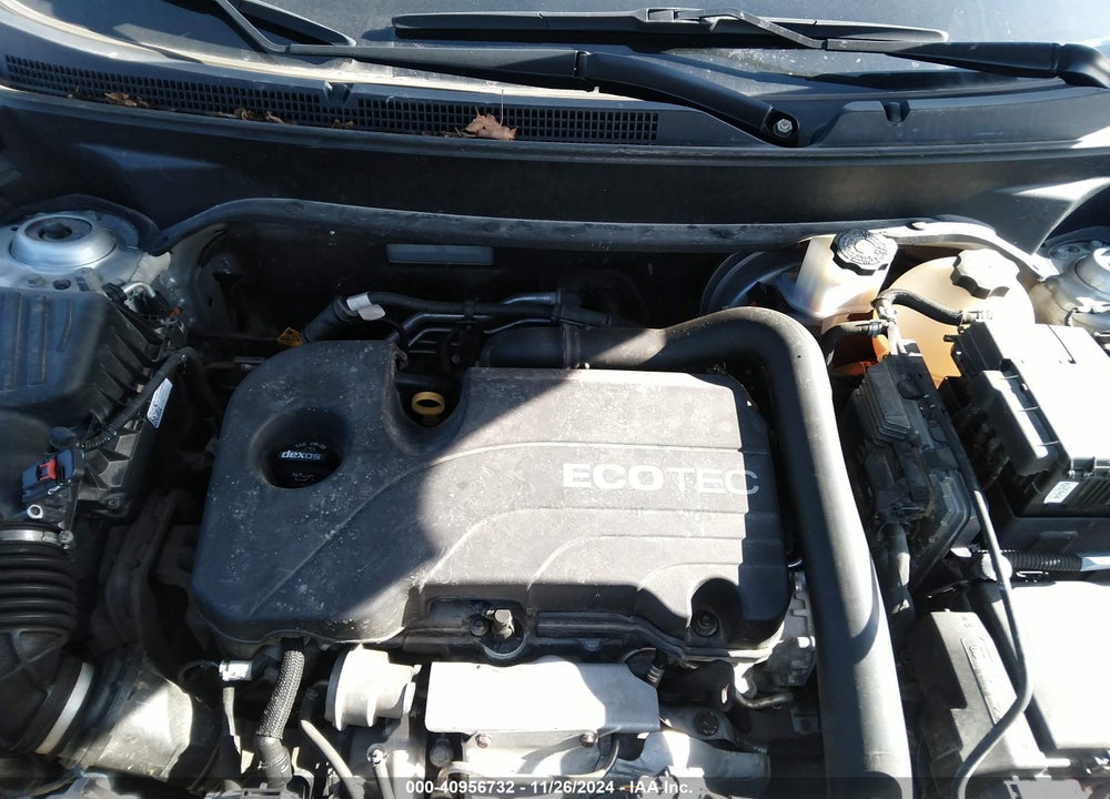 2018 CHEVROLET EQUINOX LT VIN: 2GNAXSEV7J6245586