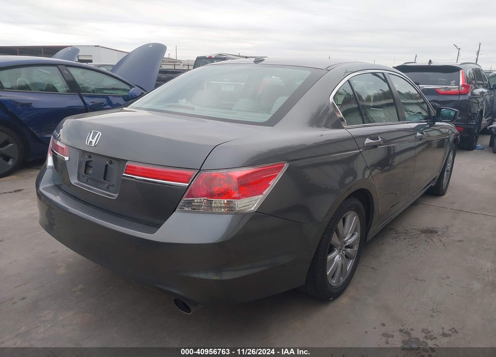 2012 HONDA ACCORD 2.4 EX-L VIN: 1HGCP2F84CA213647
