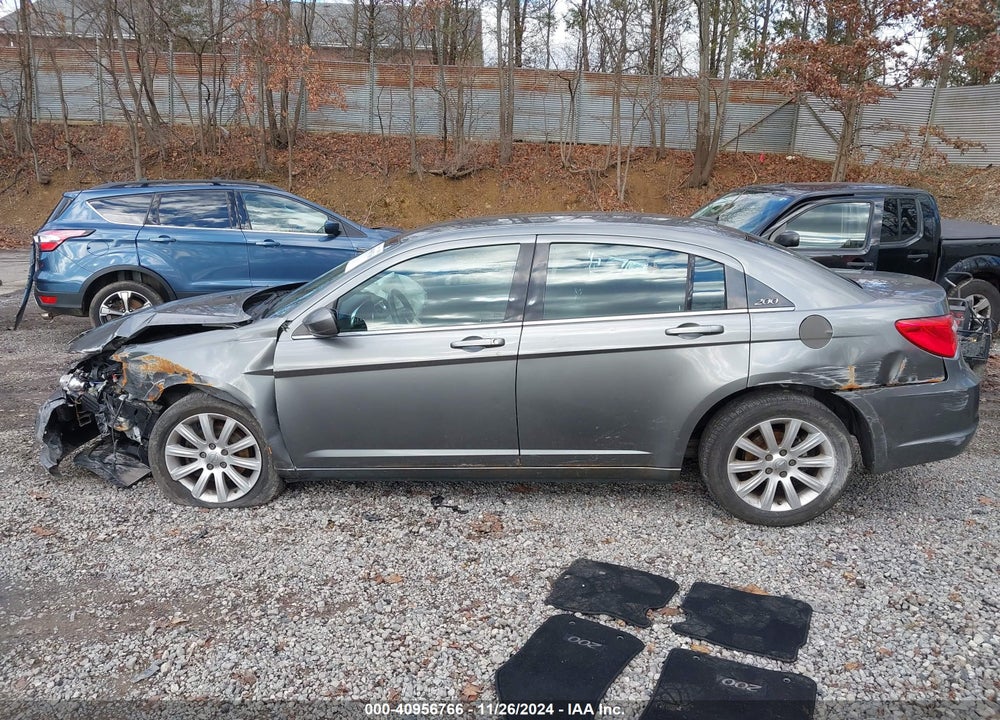 2012 CHRYSLER 200 TOURING VIN: 1C3CCBBB2CN146538