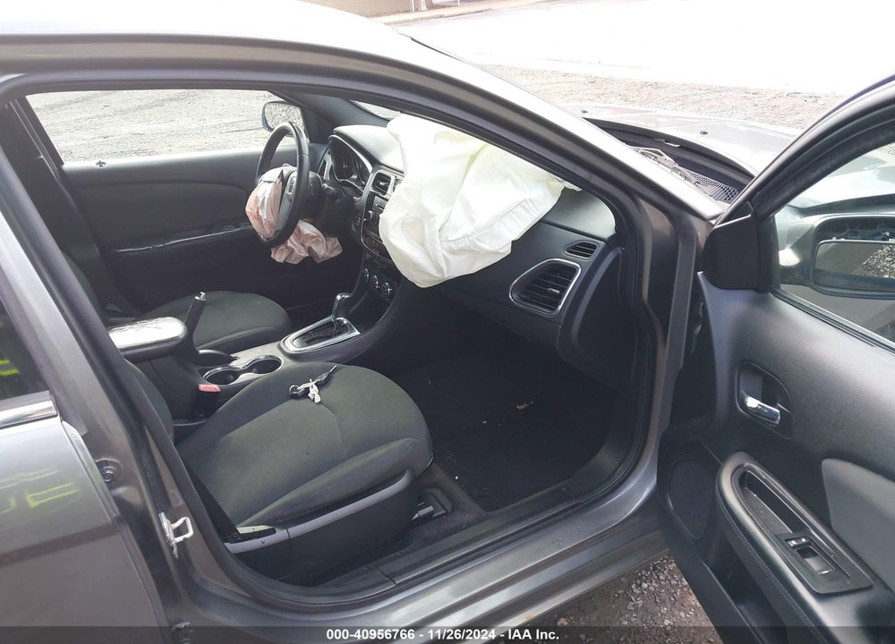 2012 CHRYSLER 200 TOURING VIN: 1C3CCBBB2CN146538