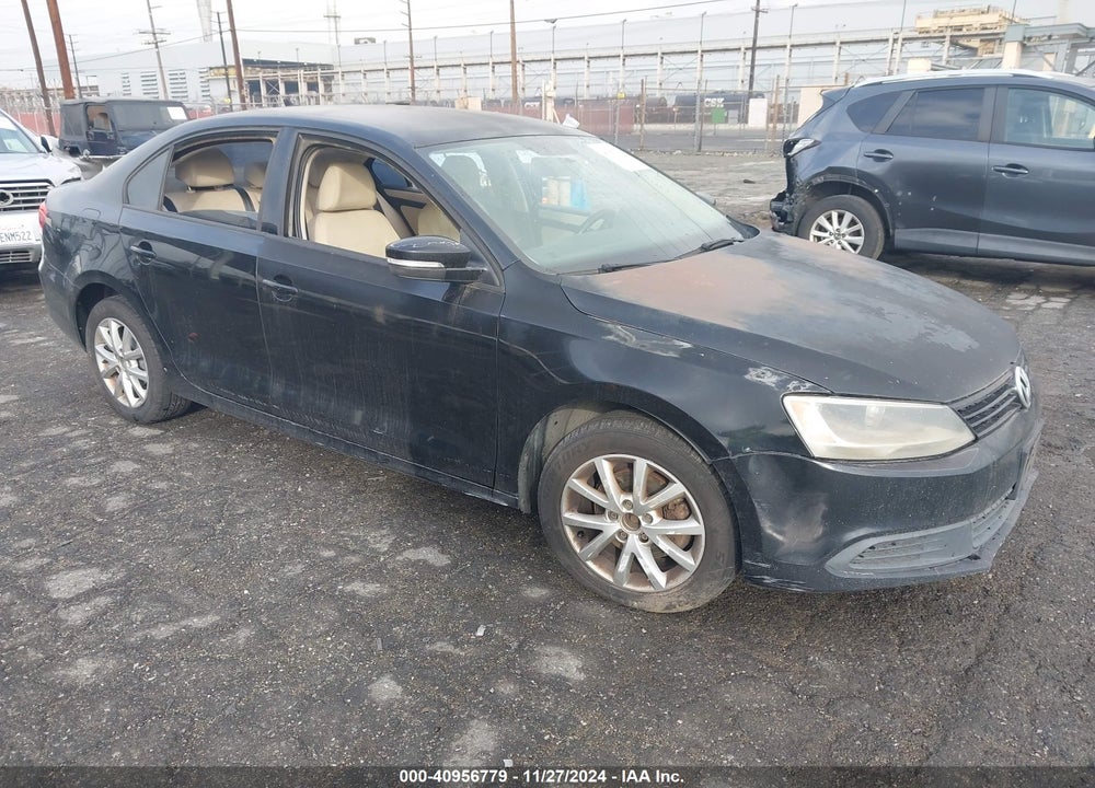 2011 VOLKSWAGEN JETTA 2.5L SE VIN: 3VWDZ7AJ7BM389899