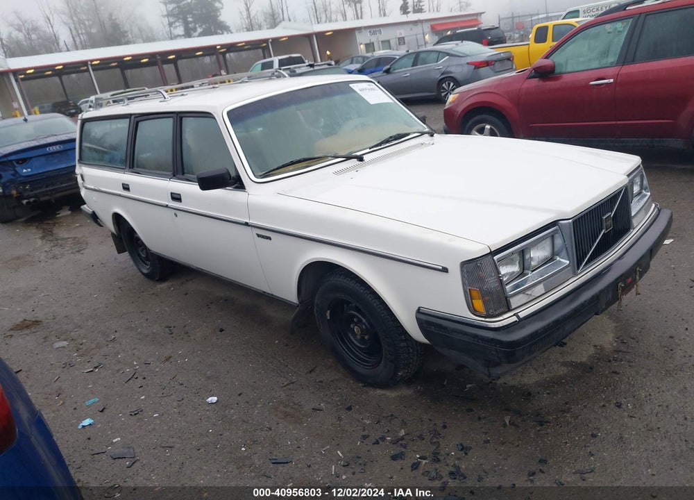 1985 VOLVO 245 DL/GL VIN: YV1AX8855F1640149