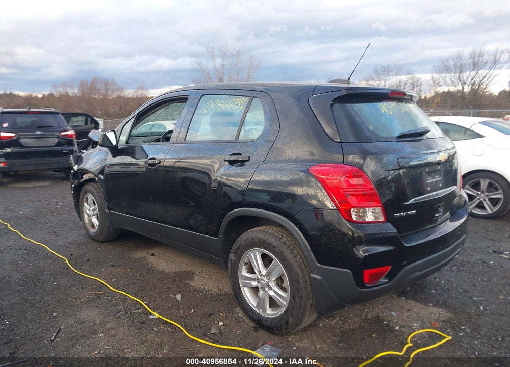 2019 CHEVROLET TRAX LS VIN: 3GNCJNSB1KL227314