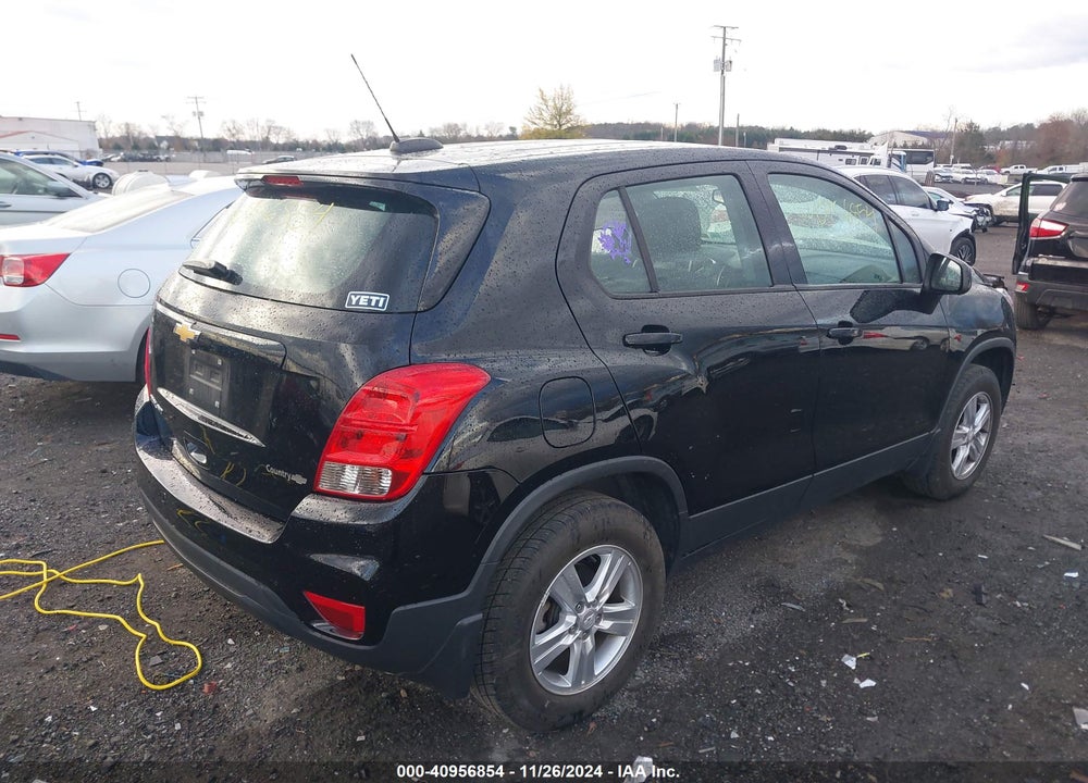 2019 CHEVROLET TRAX LS VIN: 3GNCJNSB1KL227314