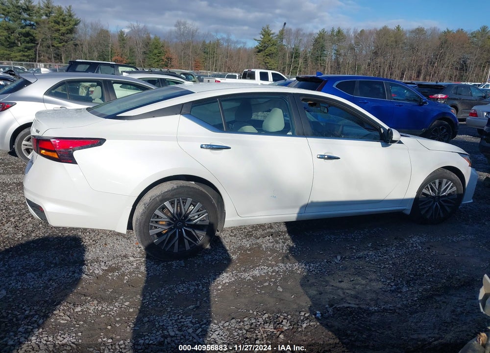 2023 NISSAN ALTIMA SV INTELLIGENT AWD VIN: 1N4BL4DW3PN402460
