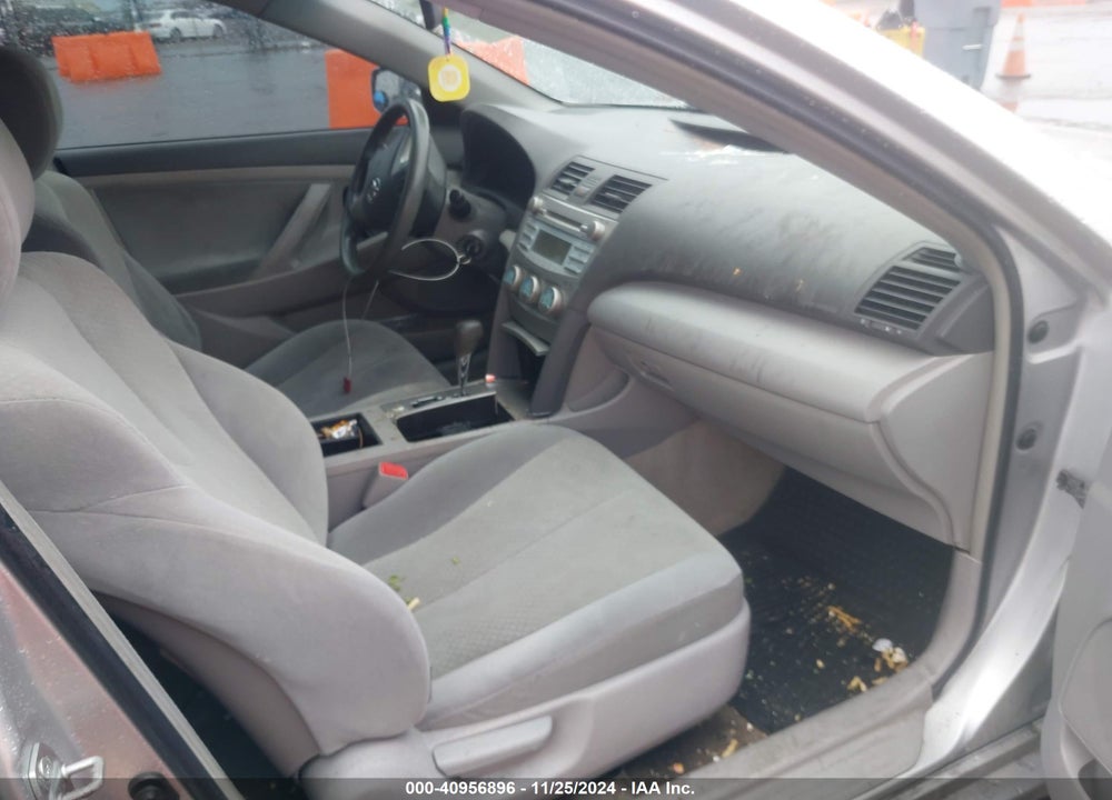 2009 TOYOTA CAMRY VIN: 4T1BE46K89U352917