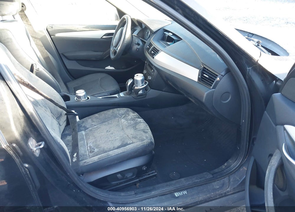 2014 BMW X1 XDRIVE28I VIN: WBAVL1C51EVY24266