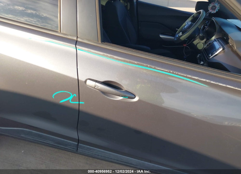2019 NISSAN KICKS SV VIN: 3N1CP5CU6KL494586
