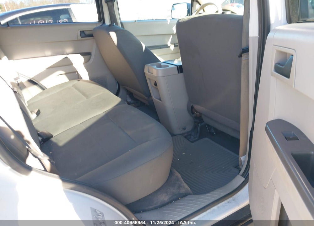 2012 FORD ESCAPE XLS VIN: 1FMCU9C77CKB81326