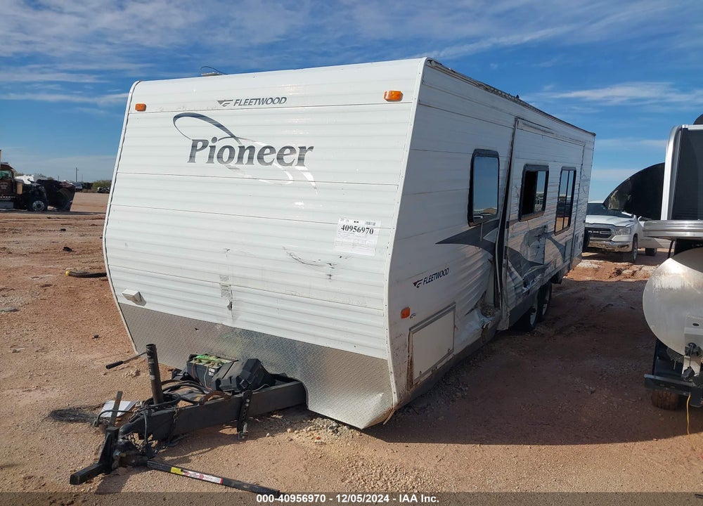 2006 FLEETWOOD PIONEER VIN: 1EB1F272764009946