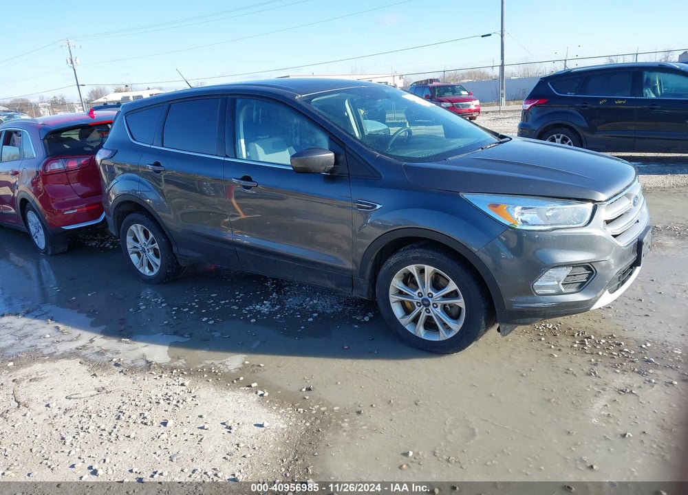 2017 FORD ESCAPE SE VIN: 1FMCU9GD3HUD57025