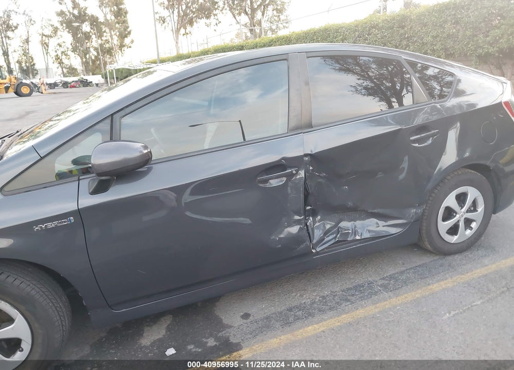 2015 TOYOTA PRIUS TWO VIN: JTDKN3DU0F0454847