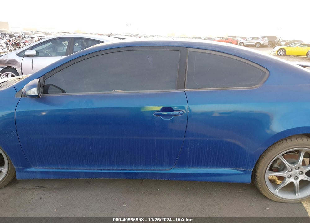 2007 SCION TC VIN: JTKDE167770206142