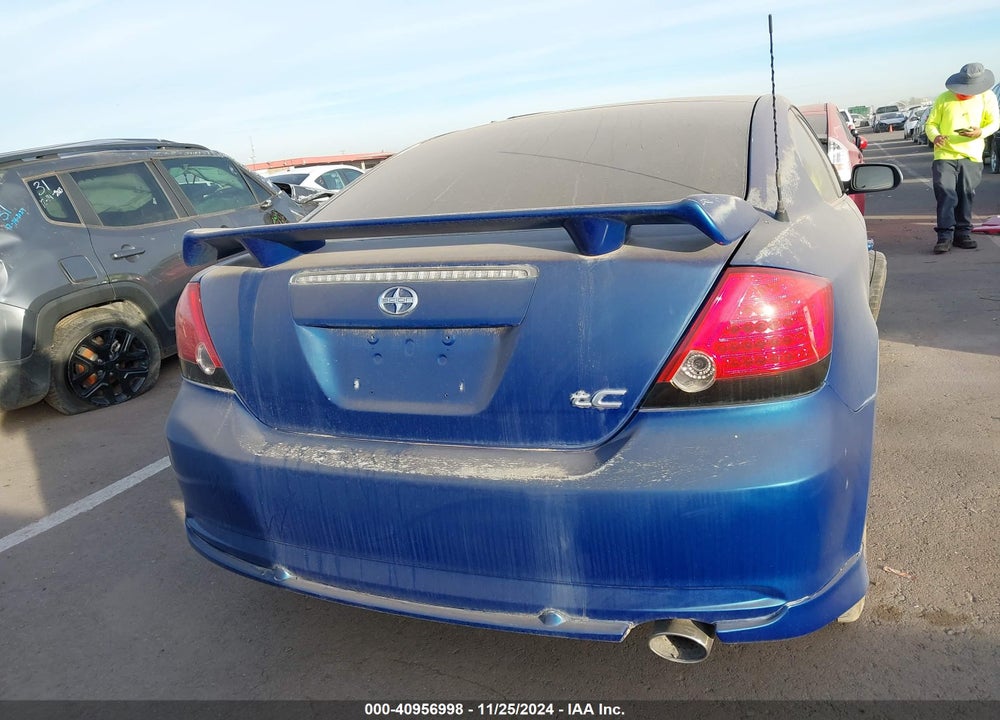 2007 SCION TC VIN: JTKDE167770206142