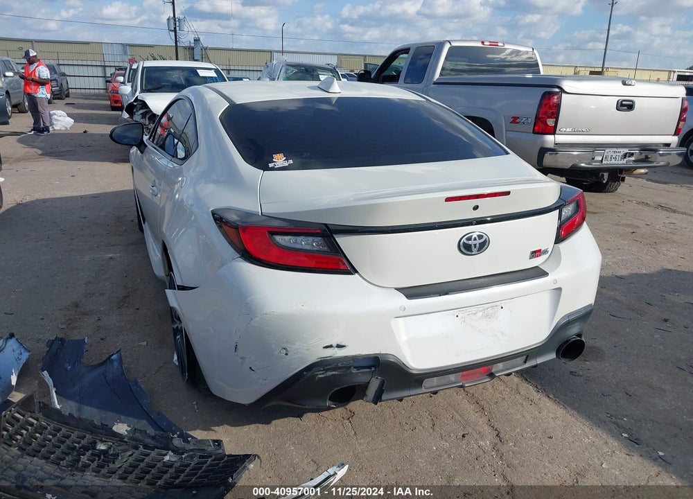 2022 TOYOTA GR86 VIN: JF1ZNBC14N8756163