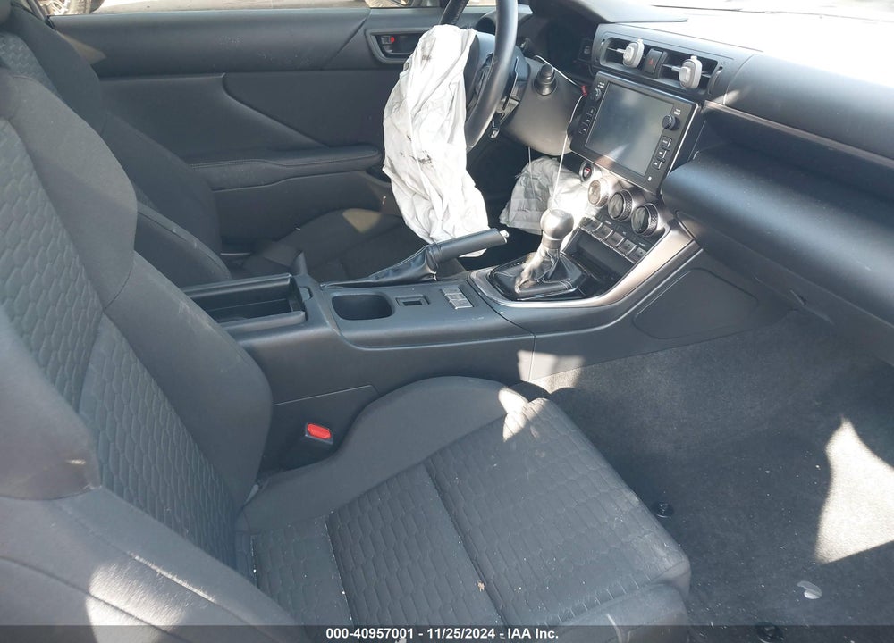 2022 TOYOTA GR86 VIN: JF1ZNBC14N8756163
